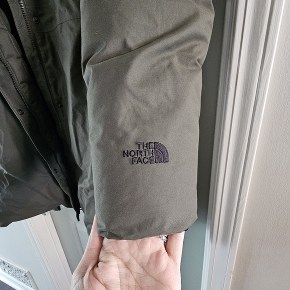 North Face Arctic Parka 2 New Taupe XL - Picture 9 of 10
